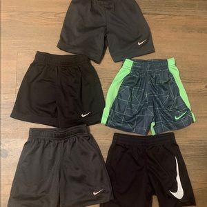 5 pairs of toddler boys 3t nike shorts